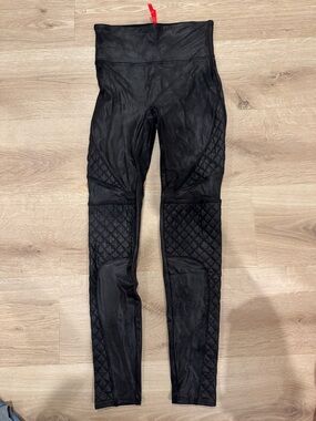 SPANX Black Quilted Panel High-Waist Leggings